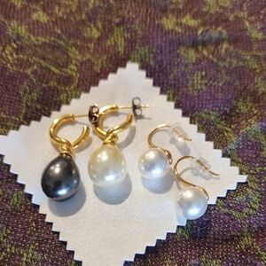 2 Pairs Pearlesque Earrings NWOT